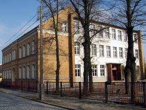 Das ehemalige Gymnasium wird zum Brgerhaus umgebaut.