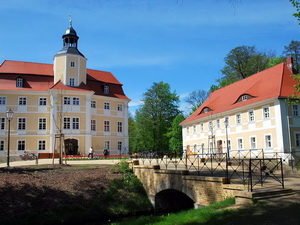 Das Vetschauer Stadtschloss mit Kavaliershaus.